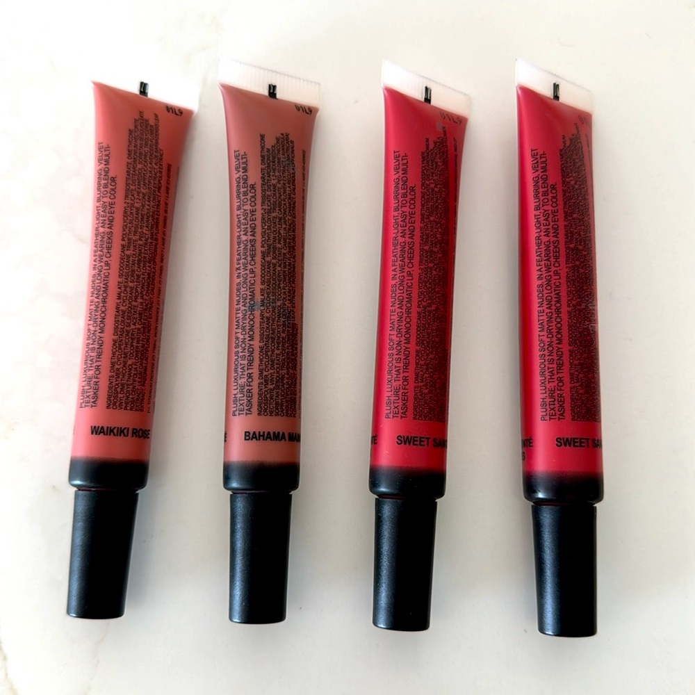 NUDESTIX Magnetic Lip Plush Paints 4 BRAND NEW - Picture 2 of 3